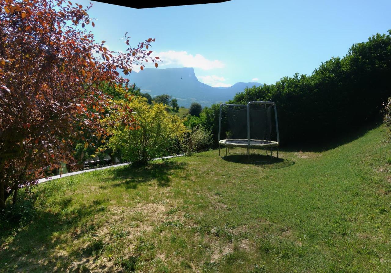 Gite Clair, Spacieux Et Cosy Avec Vue Sur Le Massif De La Chartreuse Sainte-Helene-du-Lac Eksteriør bilde